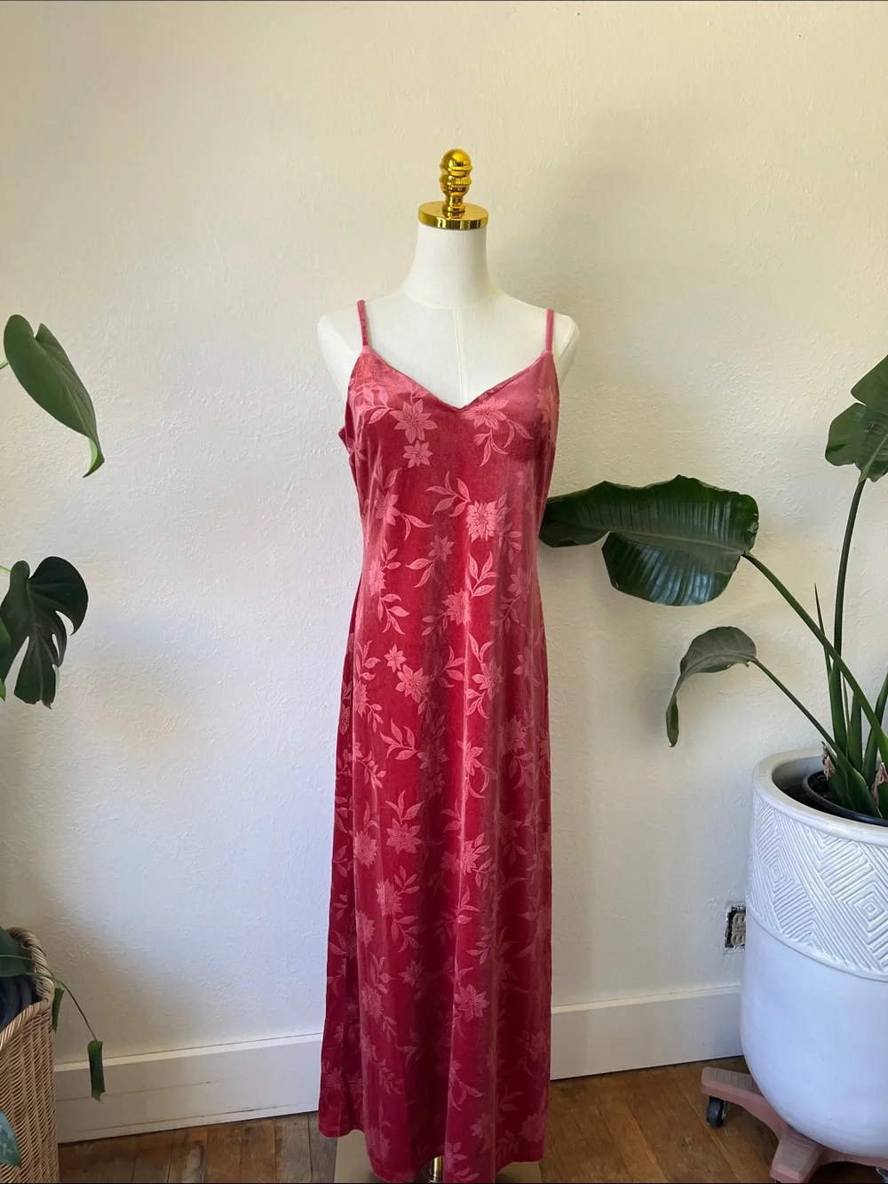 a new day Red Floral Velvet Slip Dress - Picture 1 of 7